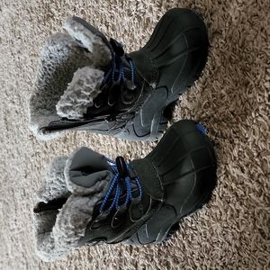 Totes Brand Toddler 8M Snow Boots